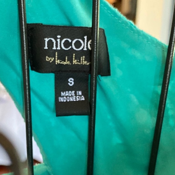 🦚 Nicole Miller Teal Lace Peplum V Neck Blouse S - Picture 7 of 7